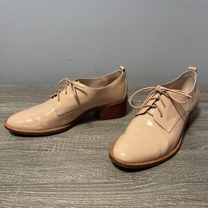 Louise et Cie Lo Fenn Oxfords Womens 9.5 Nude Patent Leather Lace Up Heeled